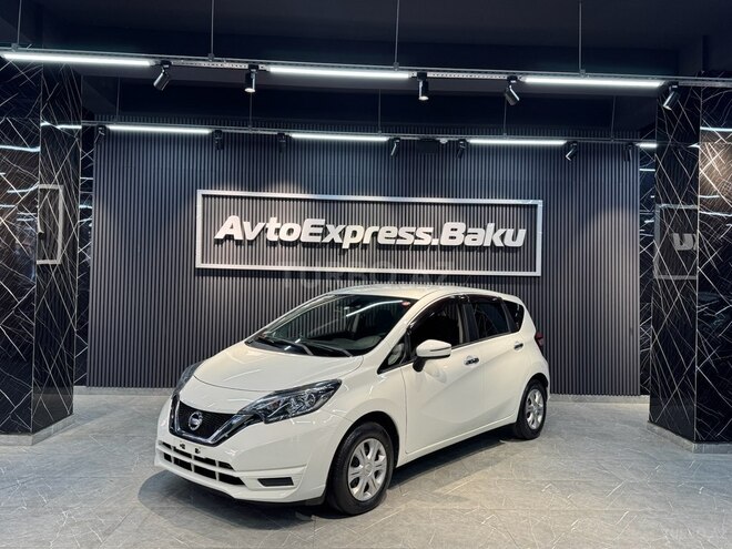 Nissan Note-1