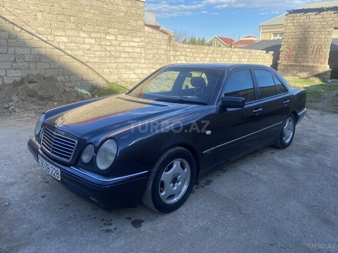 Mercedes E 230 1996, 471,000 km - 2.3 l - Bakı