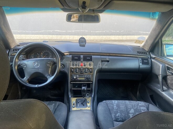 Mercedes E 230 1996, 471,000 km - 2.3 l - Bakı