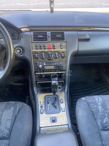 Mercedes E 230 1996, 471,000 km - 2.3 l - Bakı