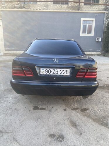 Mercedes E 230 1996, 471,000 km - 2.3 l - Bakı