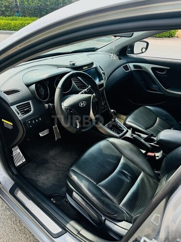 Hyundai Avante 2014, 231,000 km - 1.6 л - Bakı