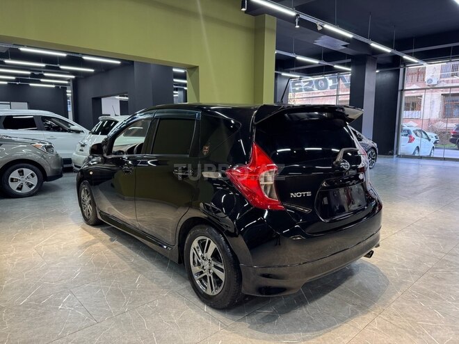 Nissan Note-2