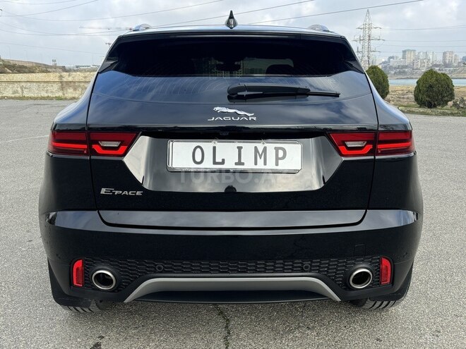 Jaguar E-Pace-5