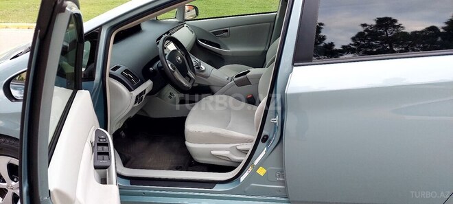 Toyota Prius 2014, 92,000 km - 1.8 l - Bakı
