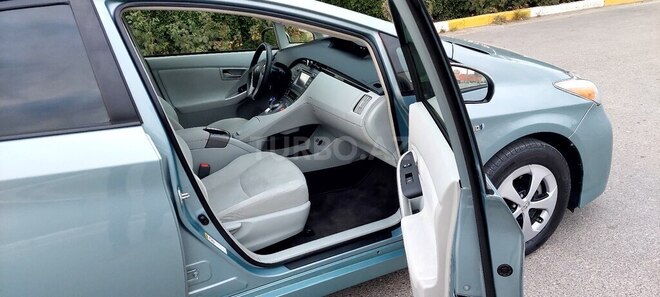 Toyota Prius 2014, 92,000 km - 1.8 l - Bakı