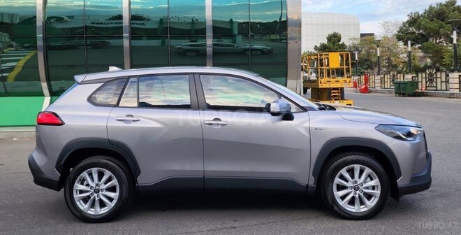 Toyota Corolla Cross 2024, 0 km - 2.0 л - Bakı