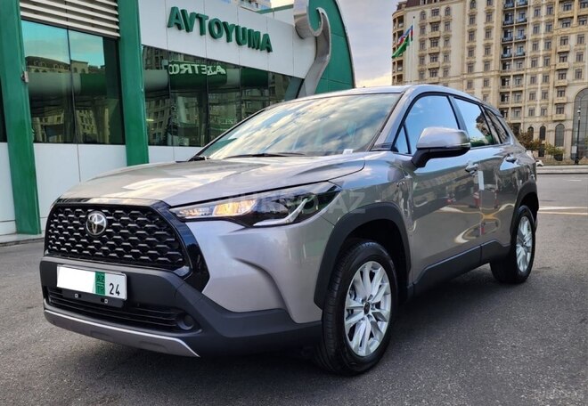 Toyota Corolla Cross 2024, 0 km - 2.0 л - Bakı