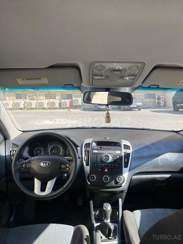 Kia Ceed 2010, 308,000 km - 1.6 л - Bakı