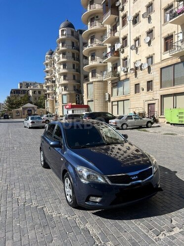 Kia Ceed 2010, 308,000 km - 1.6 л - Bakı