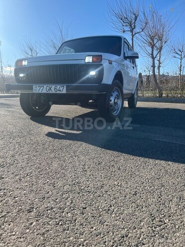 LADA (VAZ) Niva 2015, 175,000 km - 1.7 l - Bakı