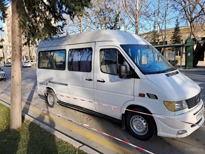 Mercedes Sprinter 208 1996, 253,100 km - 2.2 l - Bakı