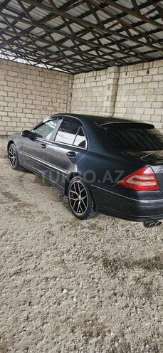 Mercedes C 240 2001, 422,675 km - 2.6 l - Quba