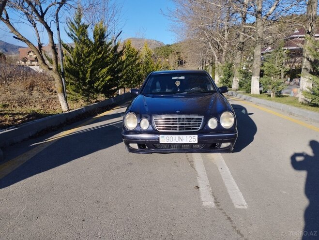 Mercedes E 220 d 2000, 360,000 km - 2.2 l - Şamaxı