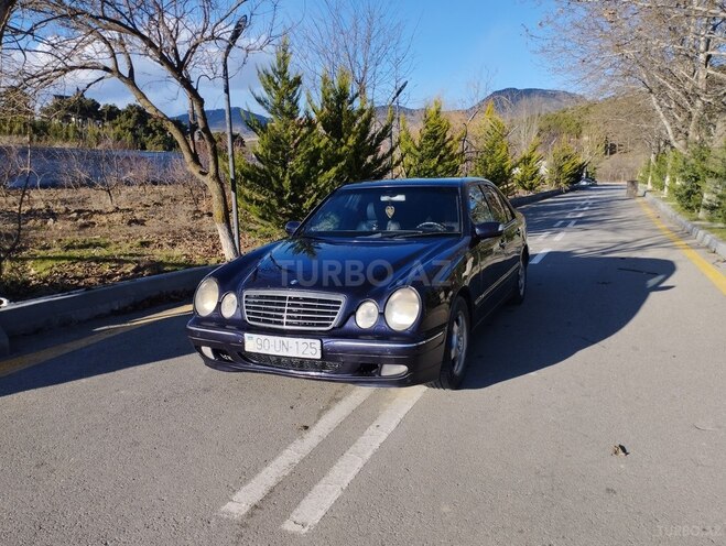 Mercedes E 220 d 2000, 360,000 km - 2.2 l - Şamaxı