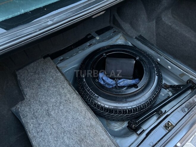 Mercedes E 220 1995, 286,000 km - 2.2 л - Bakı