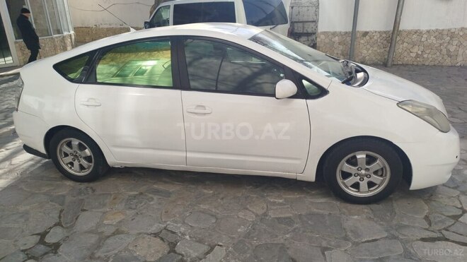 Toyota Prius 2009, 300,000 km - 1.5 l - Bakı