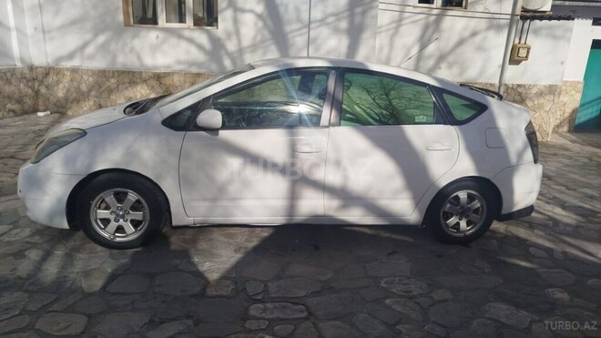 Toyota Prius 2009, 300,000 km - 1.5 l - Bakı
