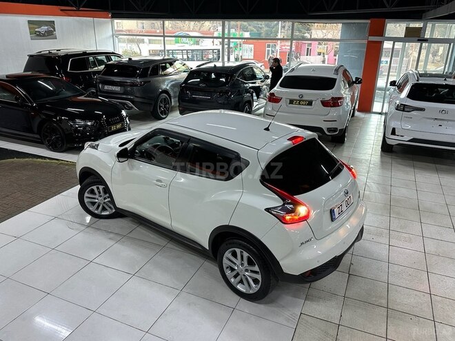Nissan Juke-11