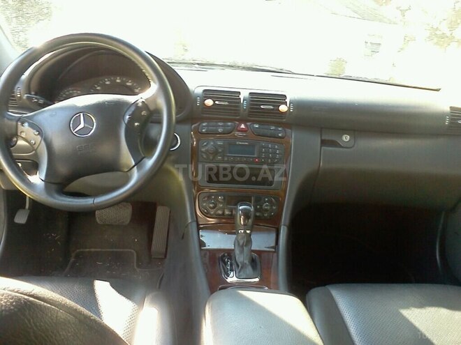 Mercedes C 200 2003, 226,000 km - 1.8 l - Sumqayıt