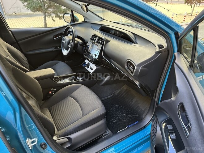 Toyota Prius Prime 2017, 32,187 km - 1.8 l - Bakı