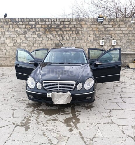 Mercedes E 200 d 2005, 370,000 km - 2.2 l - Bakı
