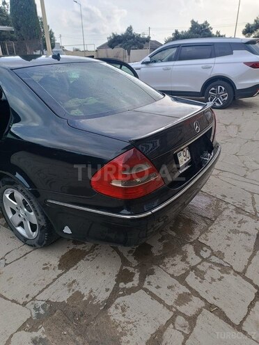 Mercedes E 200 d 2005, 370,000 km - 2.2 l - Bakı