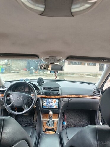 Mercedes E 200 d 2005, 370,000 km - 2.2 l - Bakı