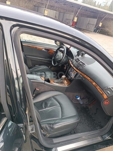 Mercedes E 200 d 2005, 370,000 km - 2.2 l - Bakı