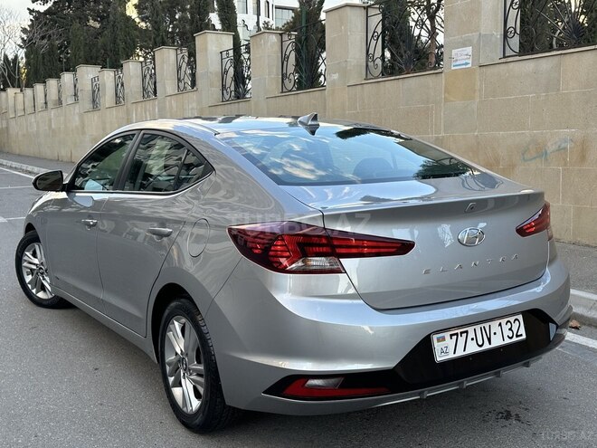 Hyundai Elantra 2019, 157,716 km - 2.0 l - Bakı