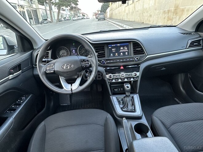 Hyundai Elantra 2019, 157,716 km - 2.0 l - Bakı