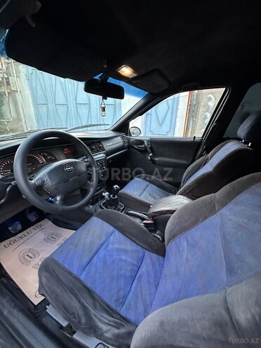 Opel Vectra 1998, 353,040 km - 2.0 l - Bakı