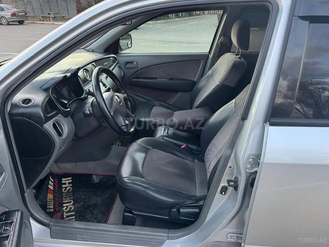 Mitsubishi Airtrek 2001, 240,111 km - 2.0 l - Sumqayıt