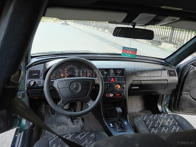 Mercedes C 180 1998, 327,278 km - 1.8 l - Bərdə
