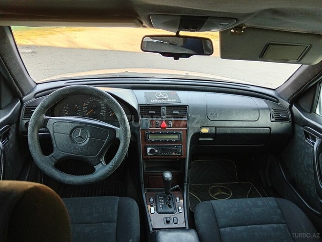 Mercedes C 200 1996, 255,000 km - 2.0 l - Bərdə