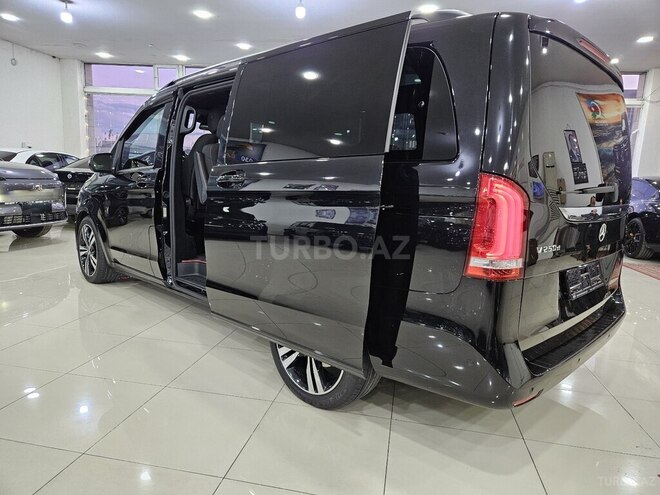 Mercedes V 250-10