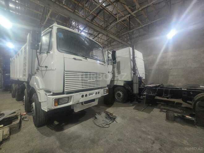 MAZ  2006, 109,000 km - 11.0 l - Bakı