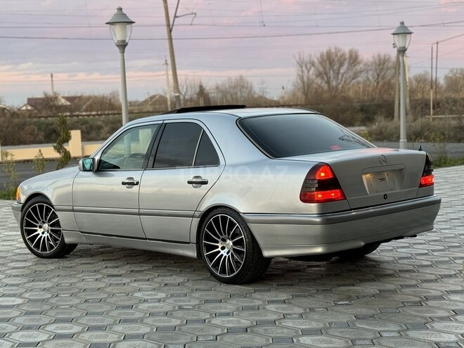 Mercedes C 230 1998, 223,000 km - 2.3 l - Saatlı