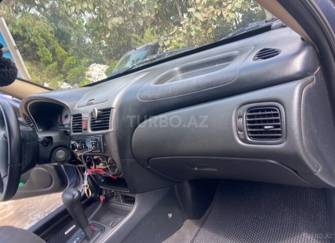 Nissan Sunny 2005, 370,000 km - 1.3 л - Bakı