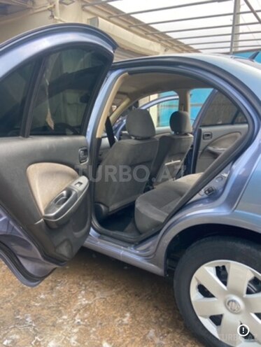 Nissan Sunny 2005, 370,000 km - 1.3 л - Bakı