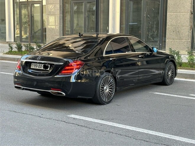 Mercedes S 560 4MATIC 2019, 158,000 km - 4.0 l - Bakı
