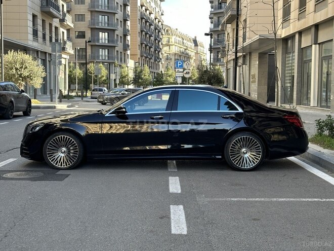 Mercedes S 560 4MATIC 2019, 158,000 km - 4.0 l - Bakı