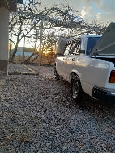 LADA (VAZ) 2107 2009, 95,959 km - 1.6 l - Salyan