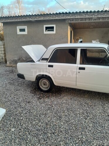 LADA (VAZ) 2107 2009, 95,959 km - 1.6 l - Salyan