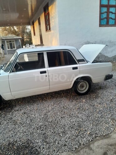LADA (VAZ) 2107 2009, 95,959 km - 1.6 l - Salyan
