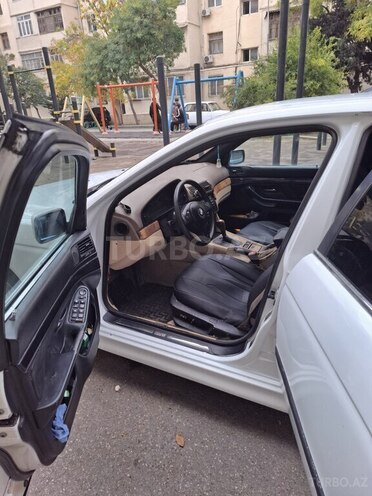 BMW 528 1997, 352,000 km - 2.8 л - Bakı