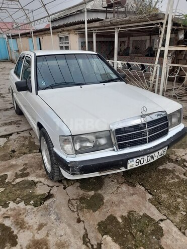 Mercedes 190 1990, 200,000 km - 1.8 l - Cəlilabad