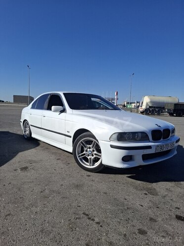 BMW 528 1997, 352,000 km - 2.8 л - Bakı