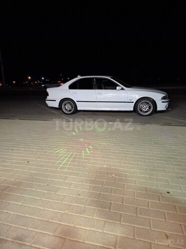 BMW 528 1997, 352,000 km - 2.8 л - Bakı