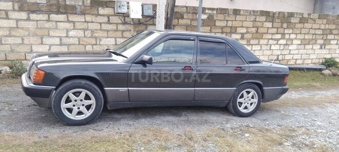 Mercedes 190 1991, 321,453 km - 1.8 л - İsmayıllı